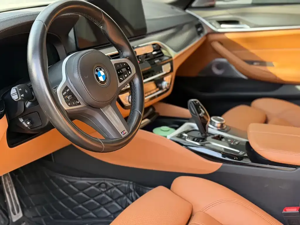 BMW 5 Series (Import) — фото 2