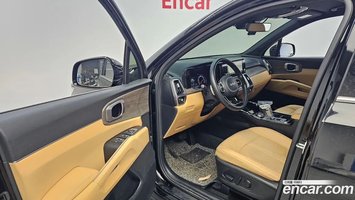 Kia Sorento — фото 7