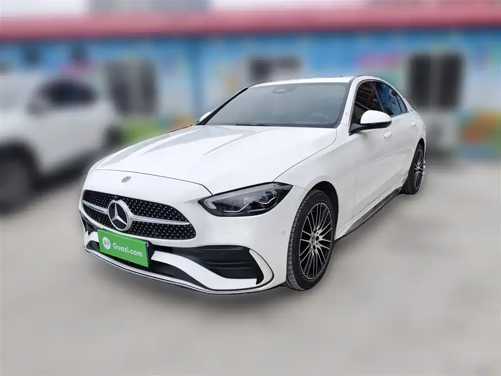 Mercedes-Benz C-Class — фото 1