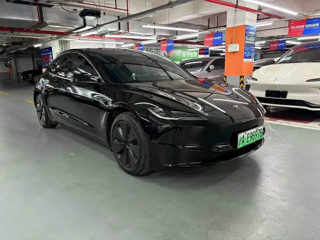 Tesla Model 3 — фото 5