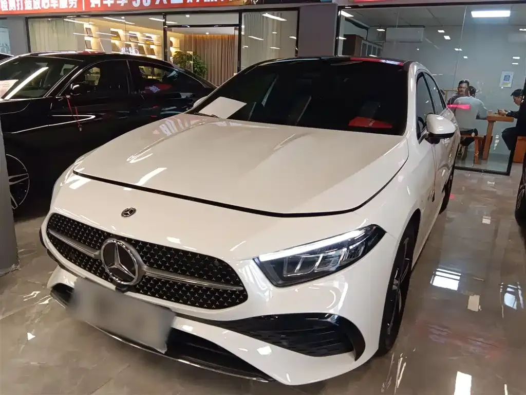 Mercedes-Benz A-Class — фото 1