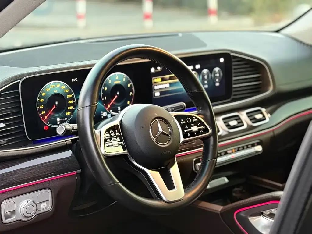 Mercedes-Benz GLE — фото 4