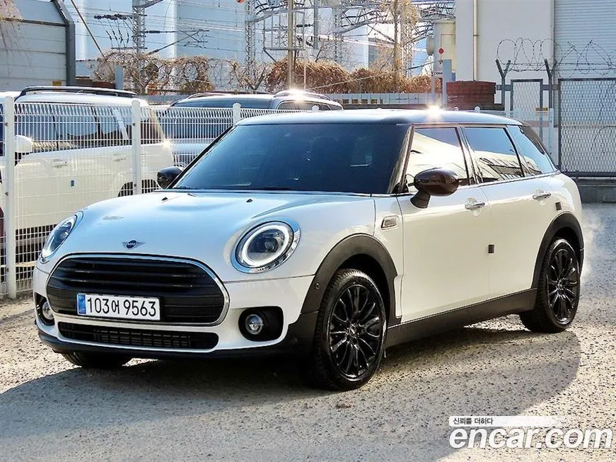 Mini Clubman — фото 1