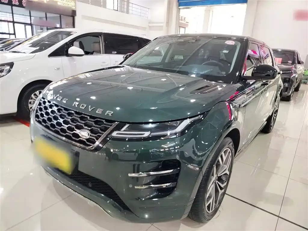 Land Rover Evoque — фото 1