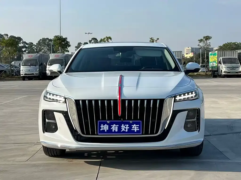 Hongqi H5 — фото 2