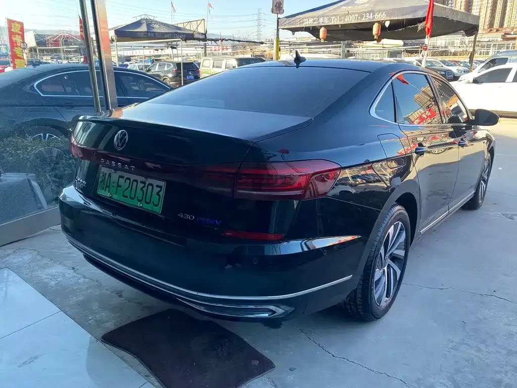 Volkswagen Passat New Energy — фото 9