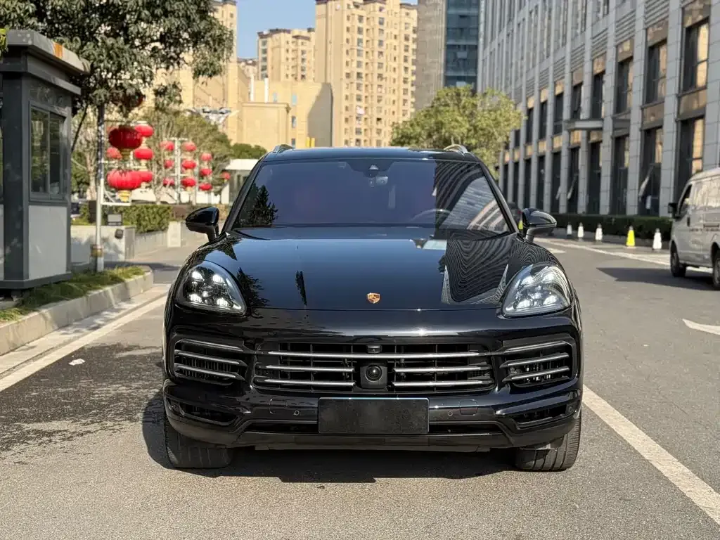 Porsche Cayenne — фото 9
