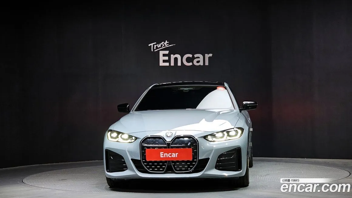 BMW i4 — фото 2