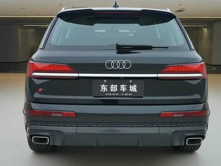 Audi Q7 — фото 5