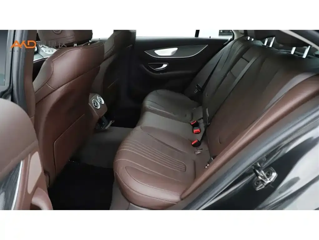 Mercedes-Benz CLS — фото 3