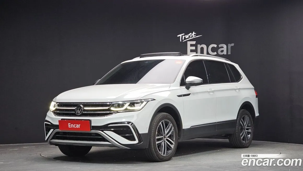 Volkswagen Tiguan — фото 1