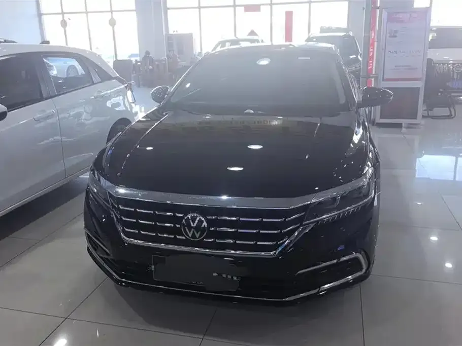 Volkswagen Passat — фото 3
