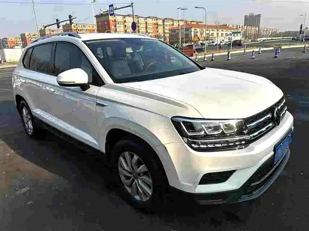 Volkswagen Tharu — фото 4