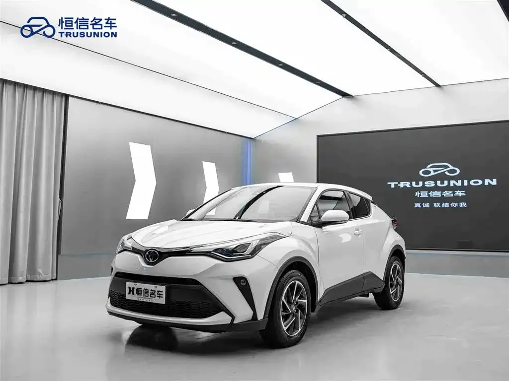 Toyota C-HR — фото 6