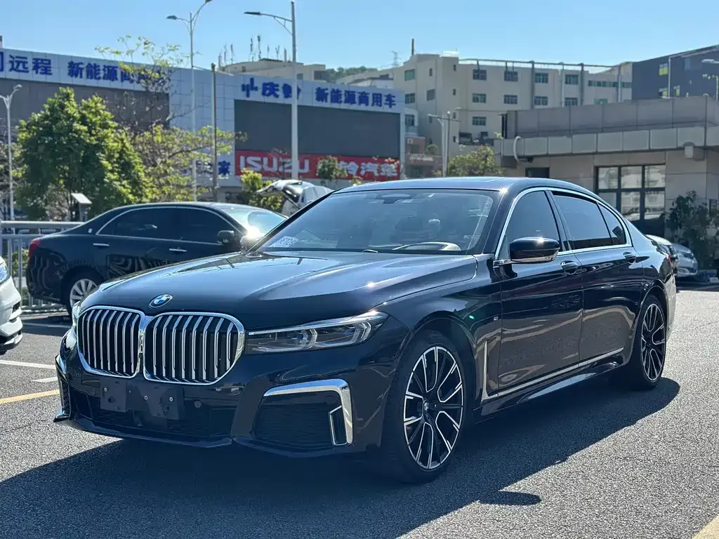 BMW 7 Series — фото 3