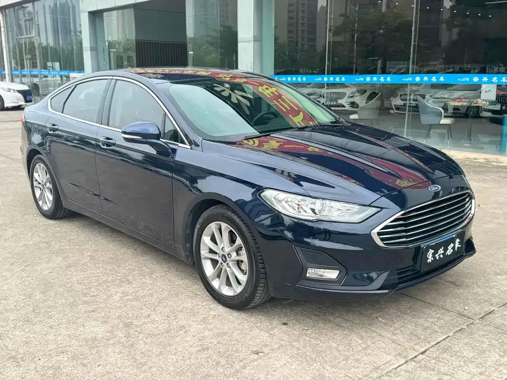 Ford Mondeo — фото 9