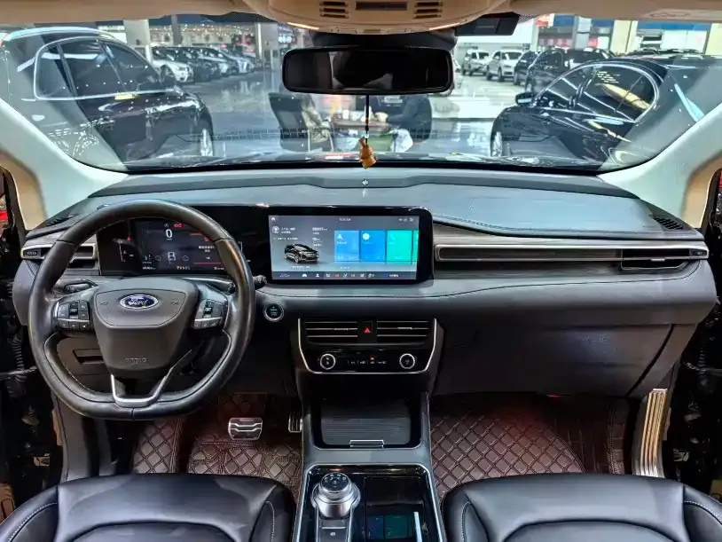 Ford Edge — фото 4