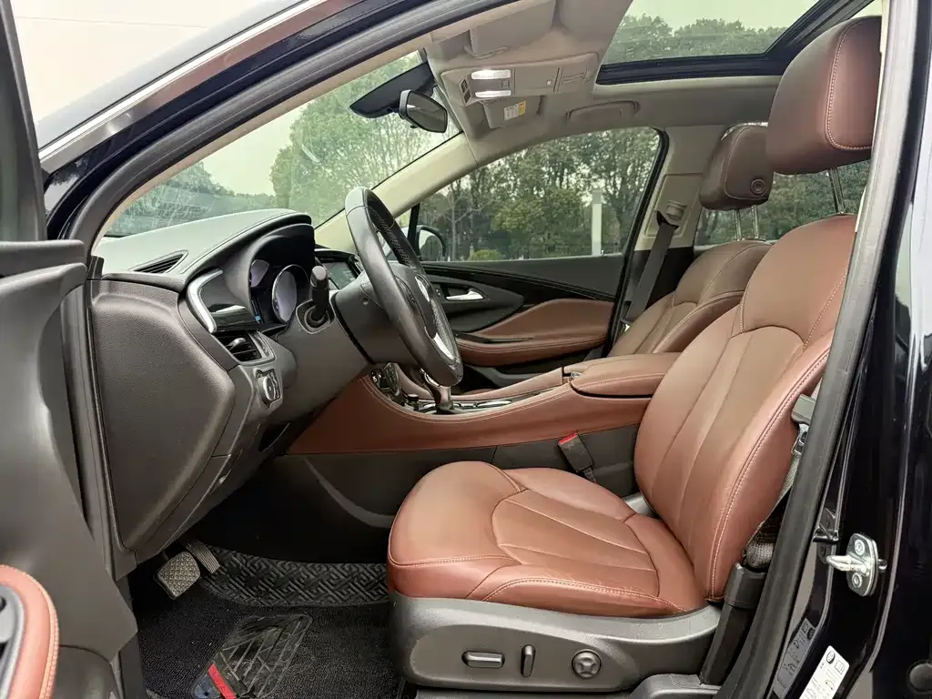 Buick Envision Plus — фото 8