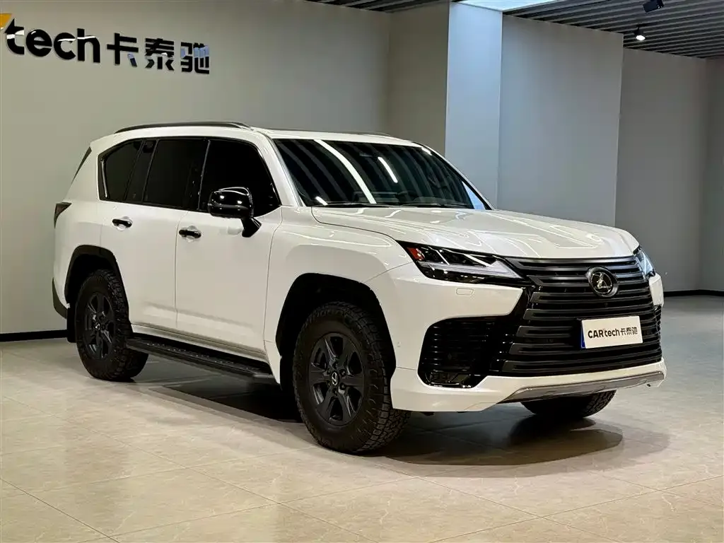 Lexus LX — фото 5