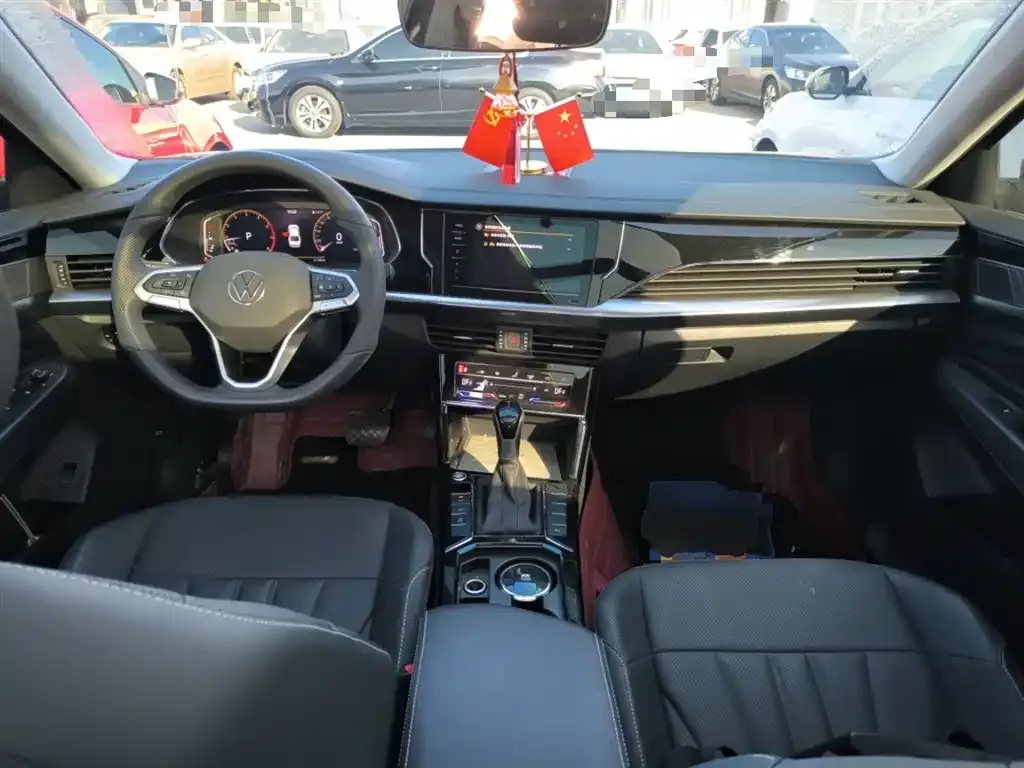 Volkswagen Passat — фото 10