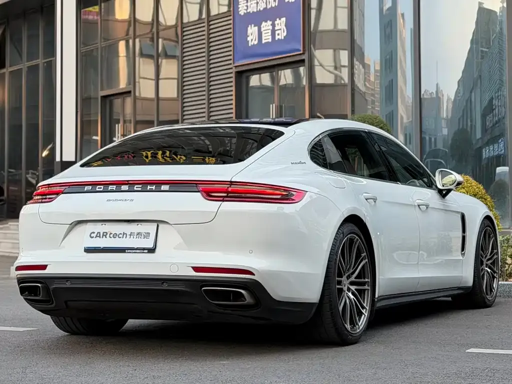 Porsche Panamera — фото 4
