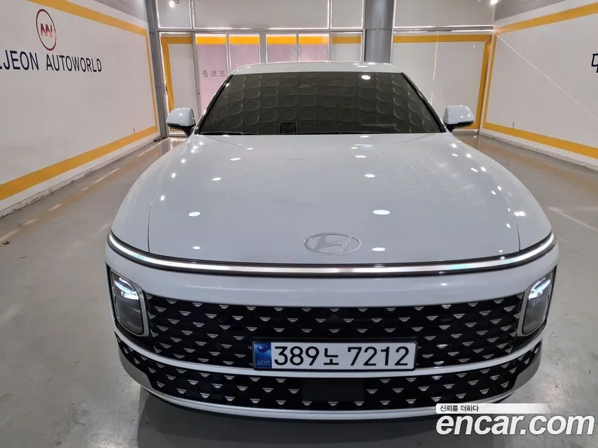 Hyundai Grandeur — фото 1