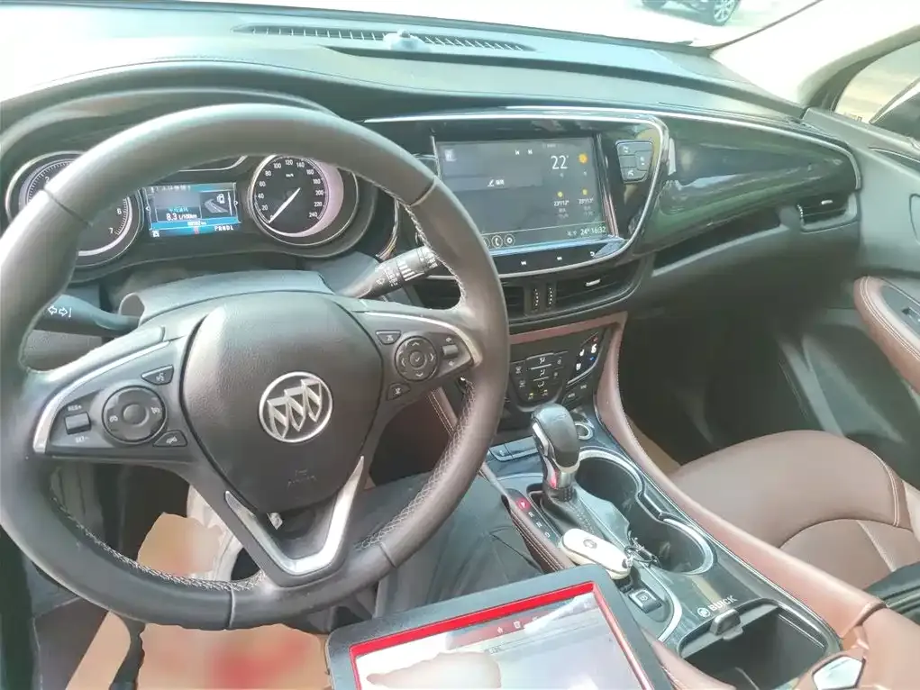 Buick Envision Plus — фото 10