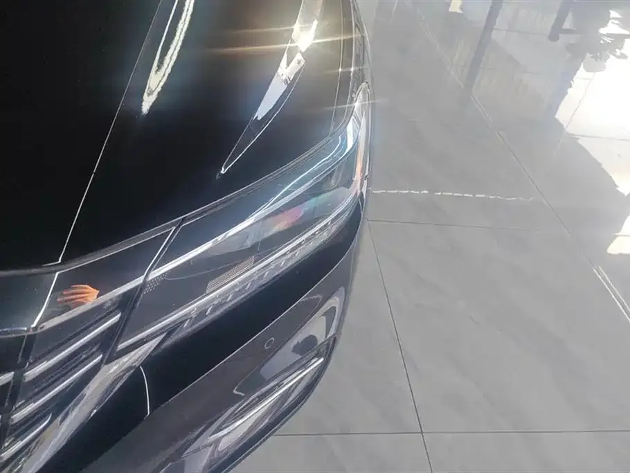 Volkswagen Passat — фото 3
