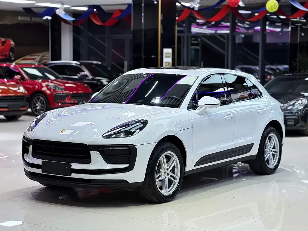 Porsche Macan — фото 1