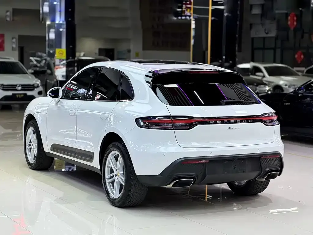 Porsche Macan — фото 10