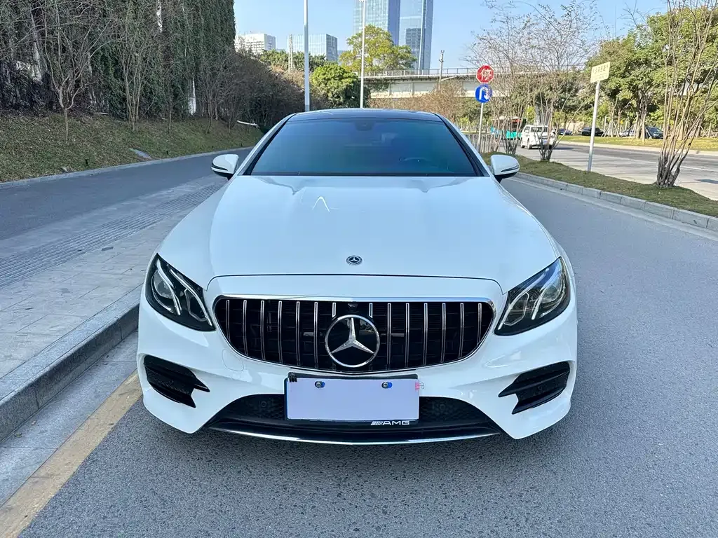 Mercedes-Benz E-Class (Import) — фото 1
