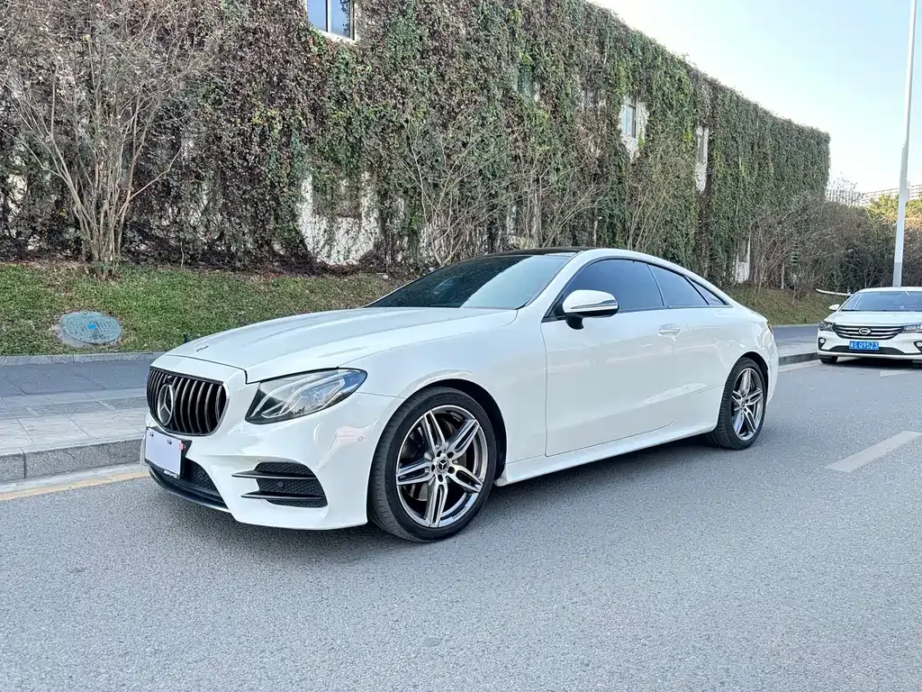 Mercedes-Benz E-Class (Import) — фото 4