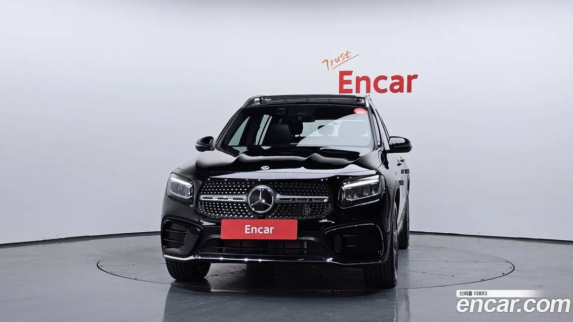 Mercedes-Benz GLB-Class — фото 3