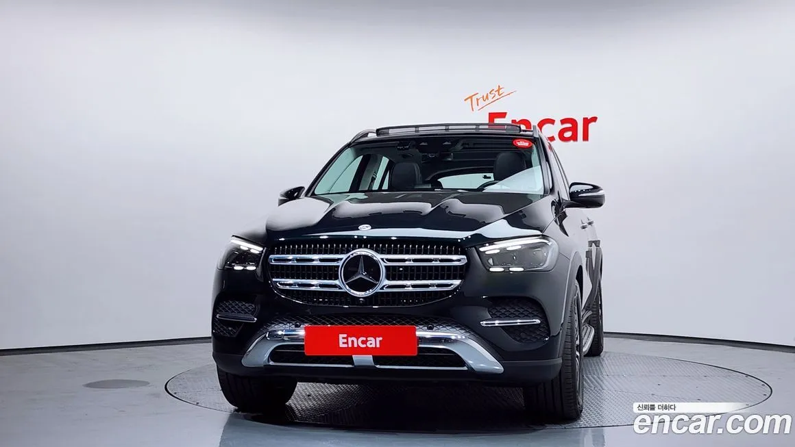 Mercedes-Benz GLE-Class — фото 2
