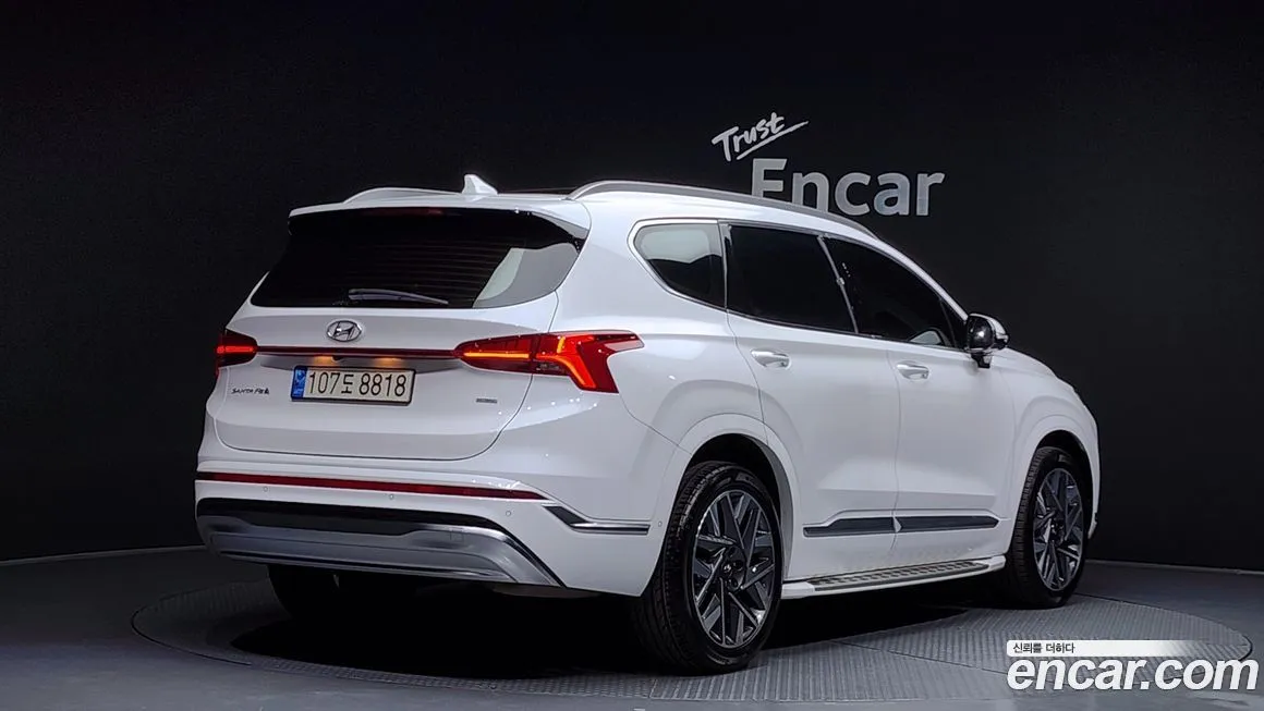Hyundai Santafe — фото 5