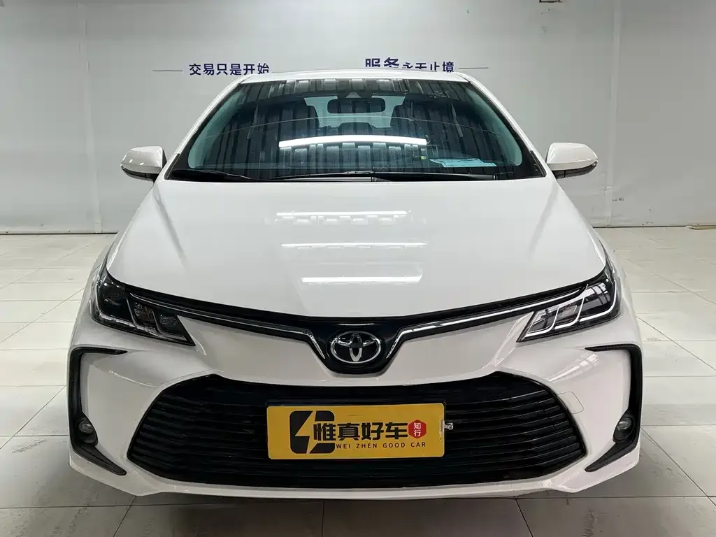 Toyota Corolla — фото 2