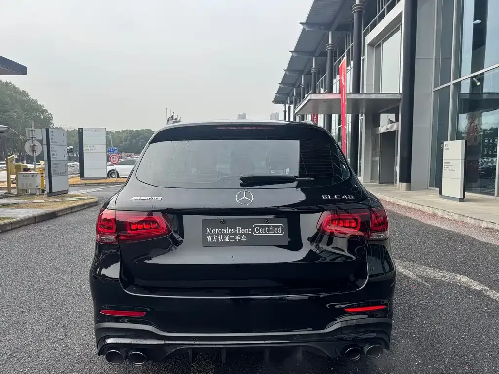 Mercedes-Benz GLC AMG — фото 6