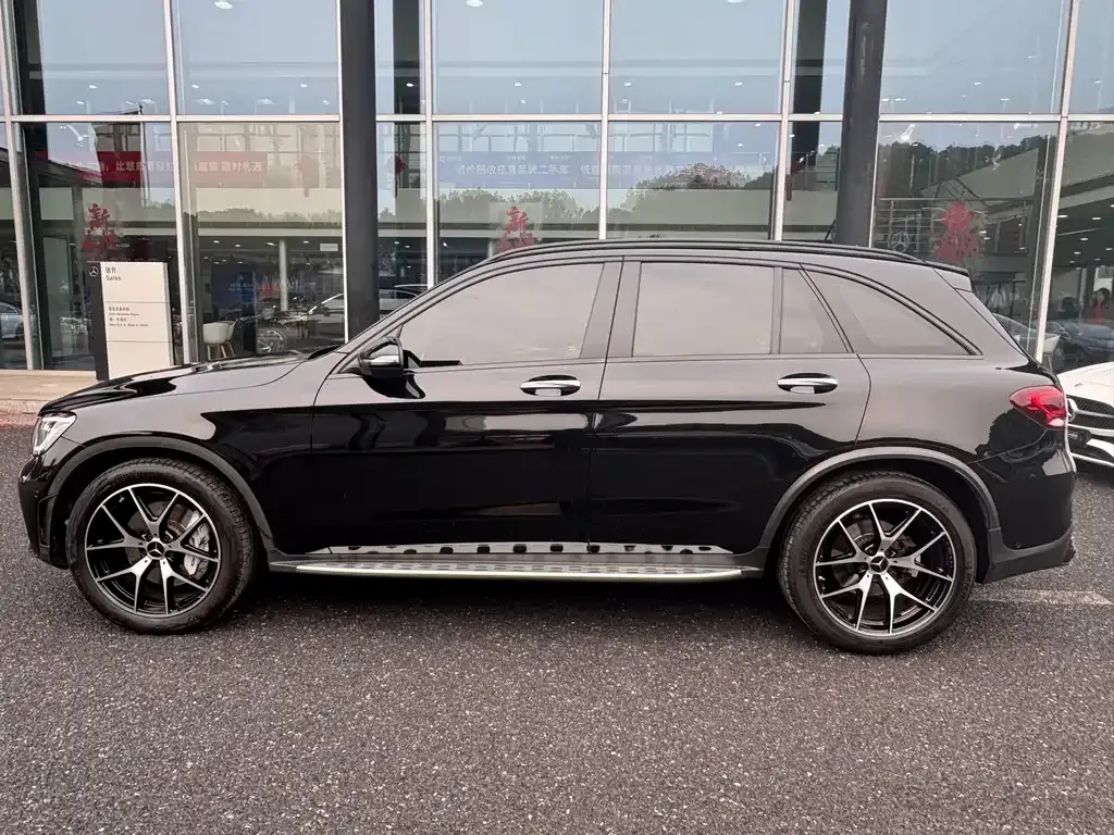 Mercedes-Benz GLC AMG — фото 9