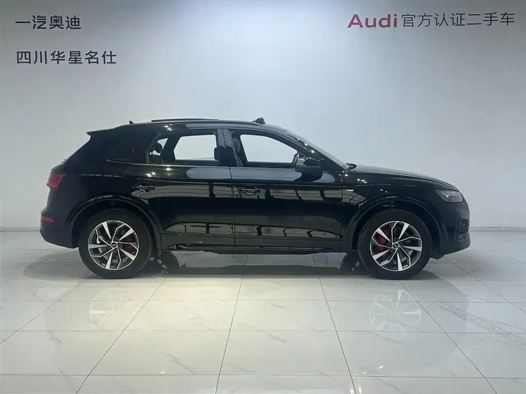 Audi Q5L — фото 2