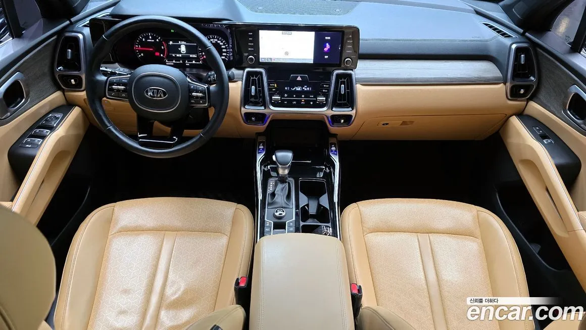 Kia Sorento — фото 7