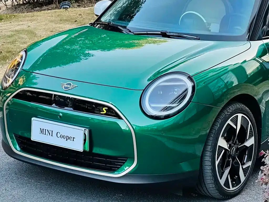 MINI Cooper EV — фото 7