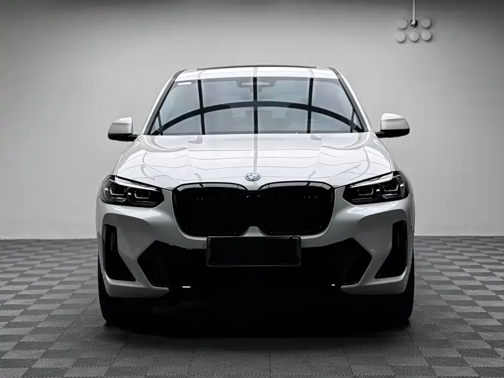 BMW iX3 — фото 2