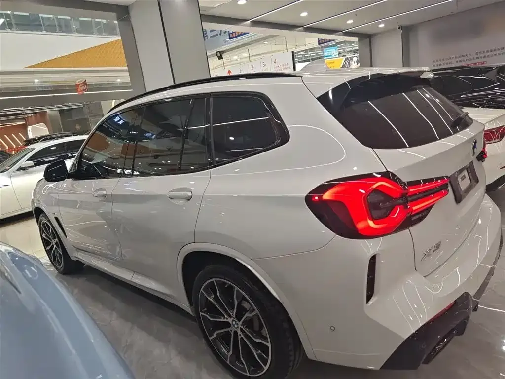 BMW X3 — фото 10