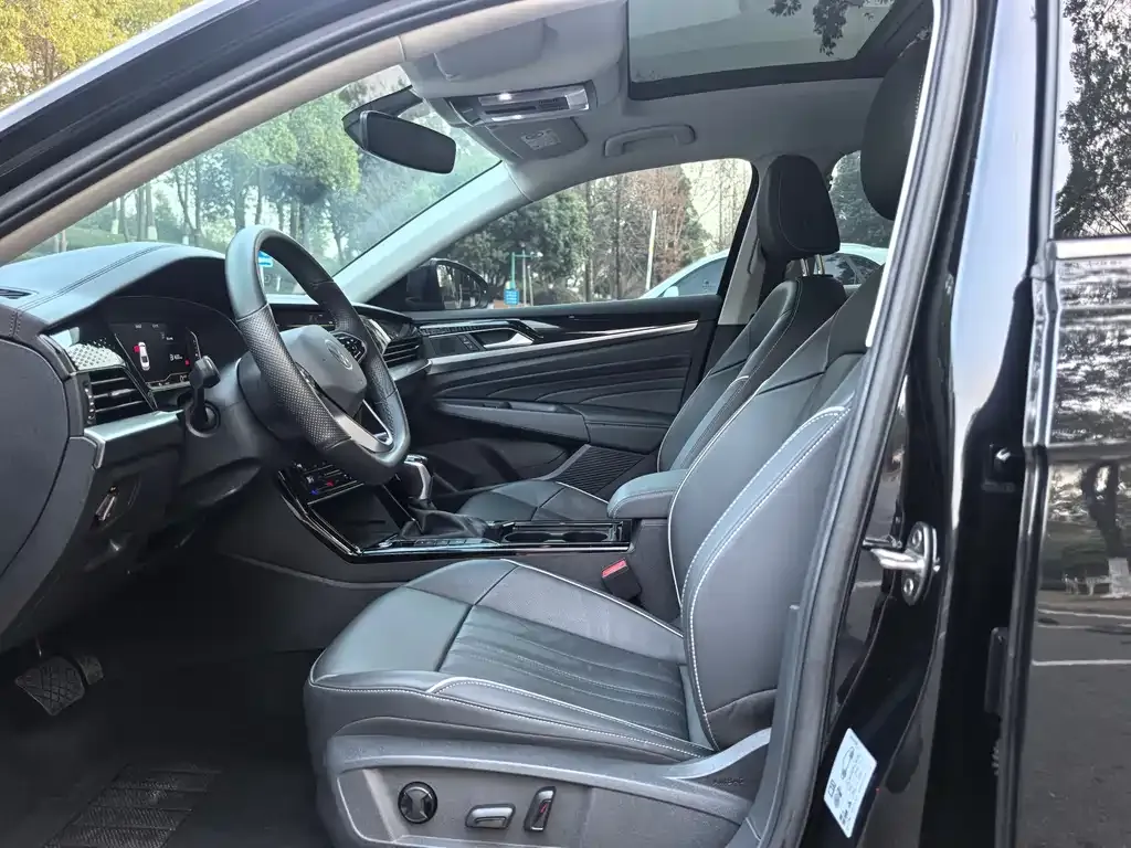Volkswagen Passat — фото 2