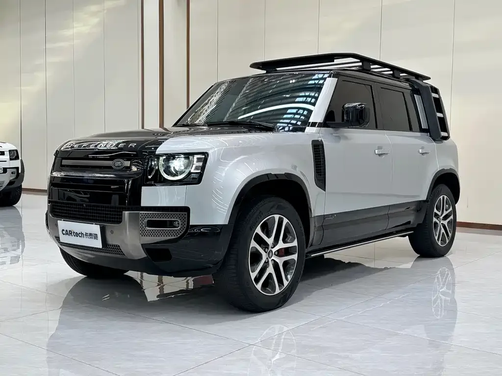 Land Rover Defender — фото 1