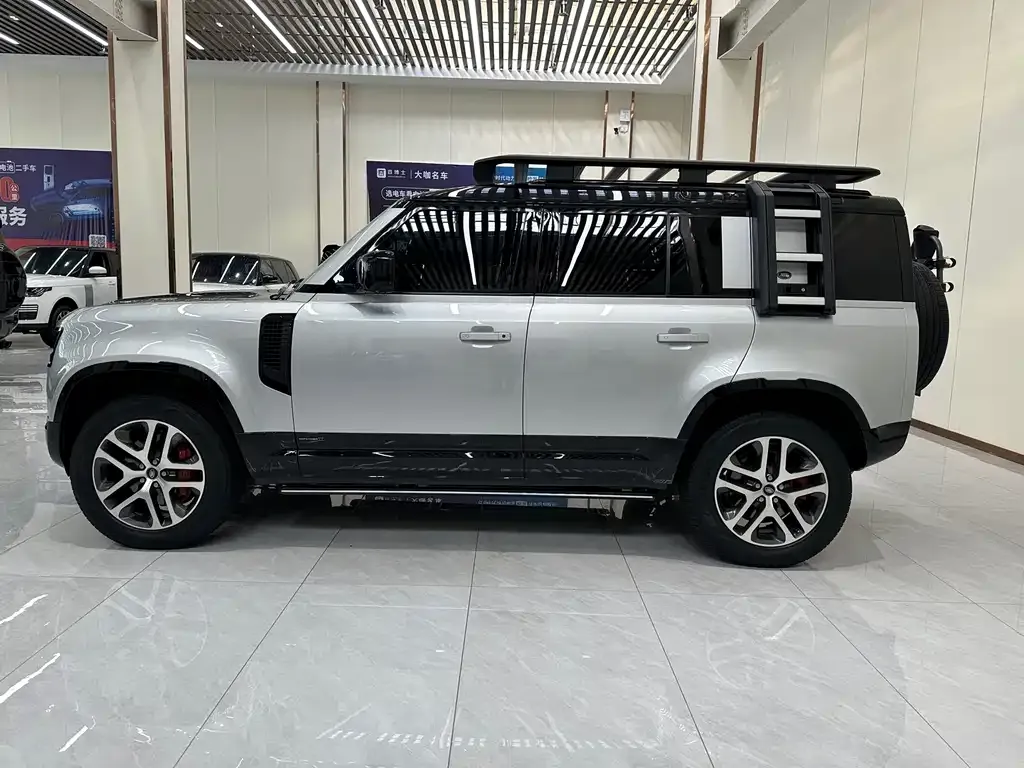 Land Rover Defender — фото 3