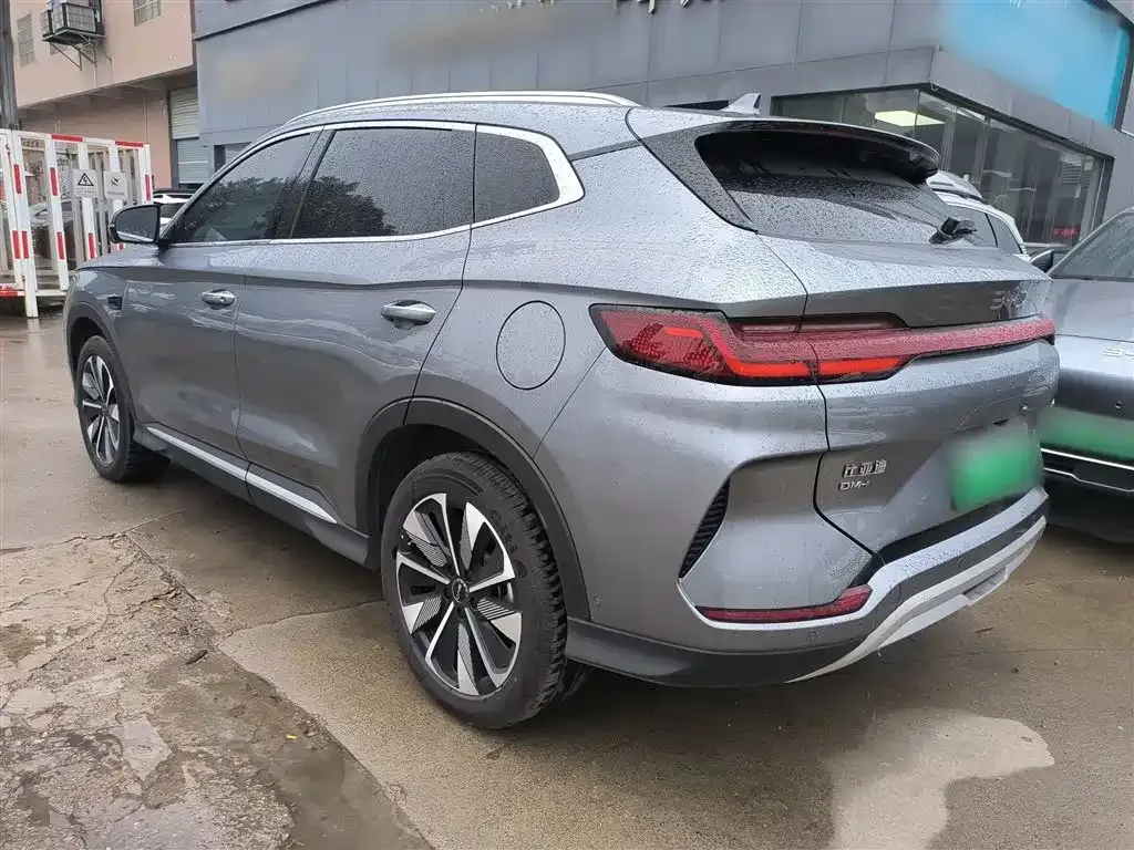 BYD PLUS New Energy — фото 5