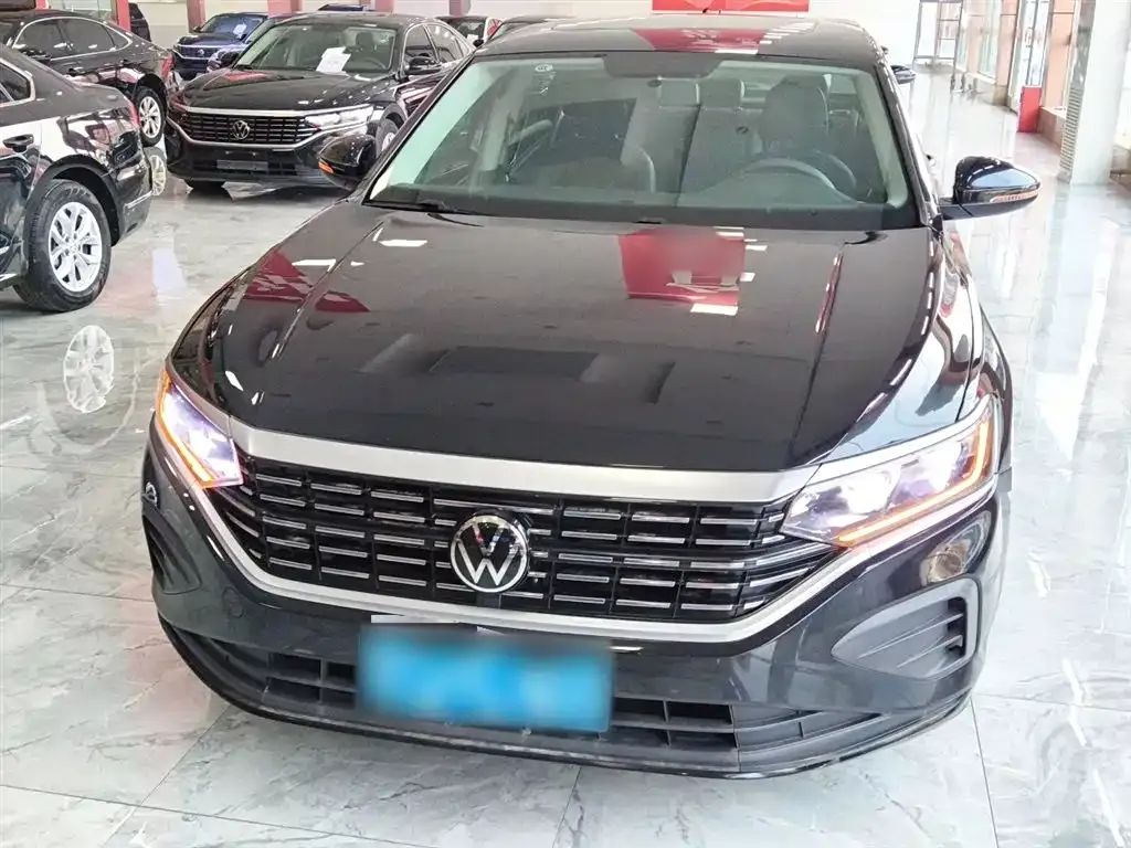Volkswagen Passat — фото 9