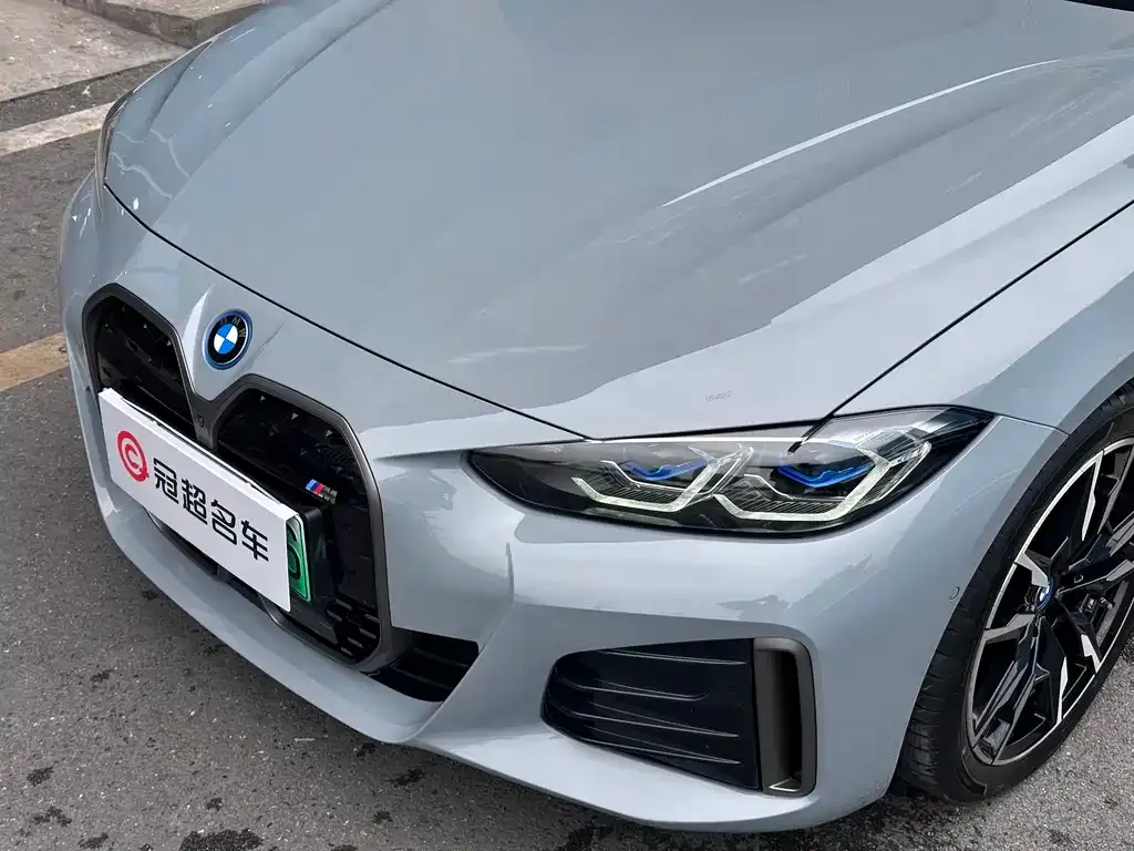 BMW i4 M — фото 6