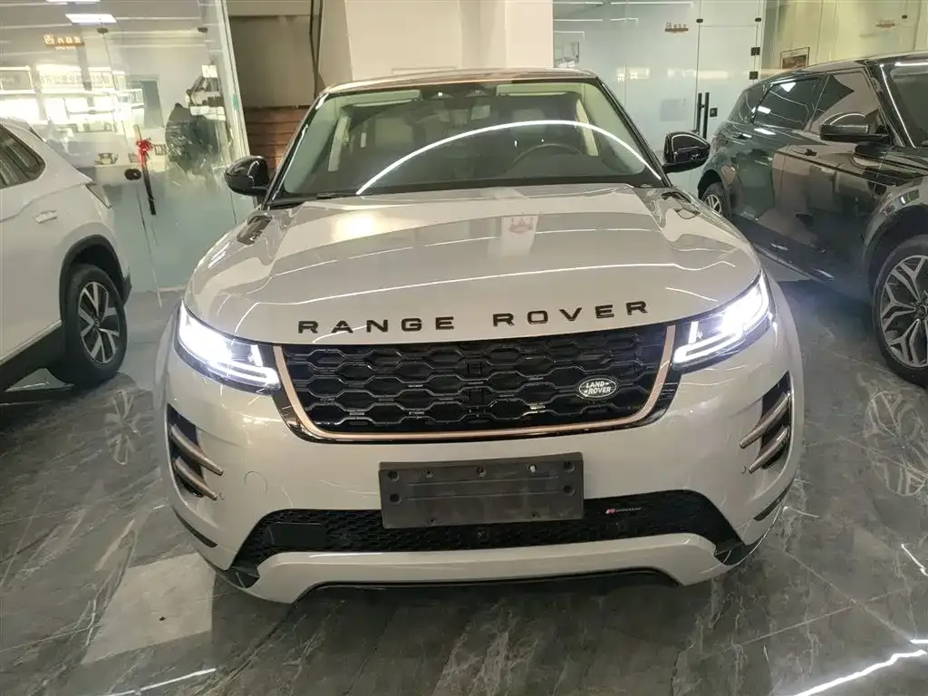 Land Rover Evoque — фото 8